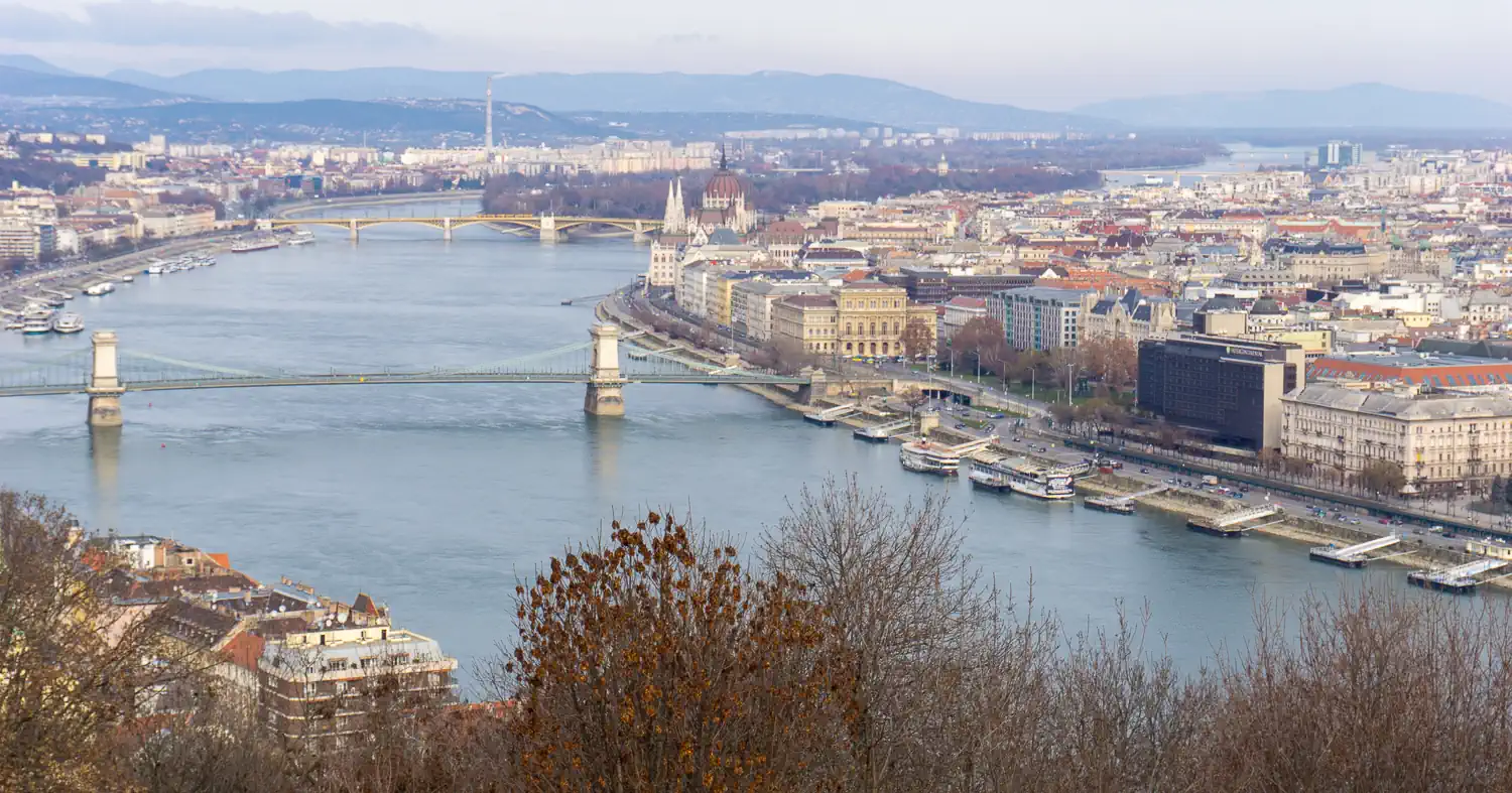 Céges weboldal készítés Budapesten – üzleti fókusz, országos együttműködéssel